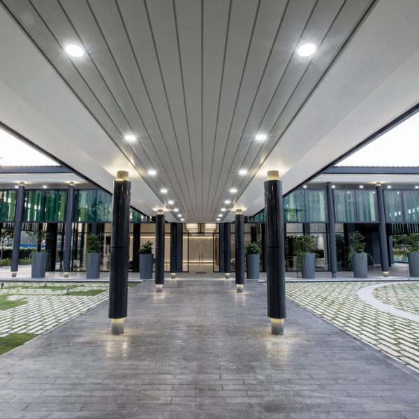 One Cochrane – Entrance