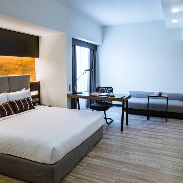 Grand Deluxe Room