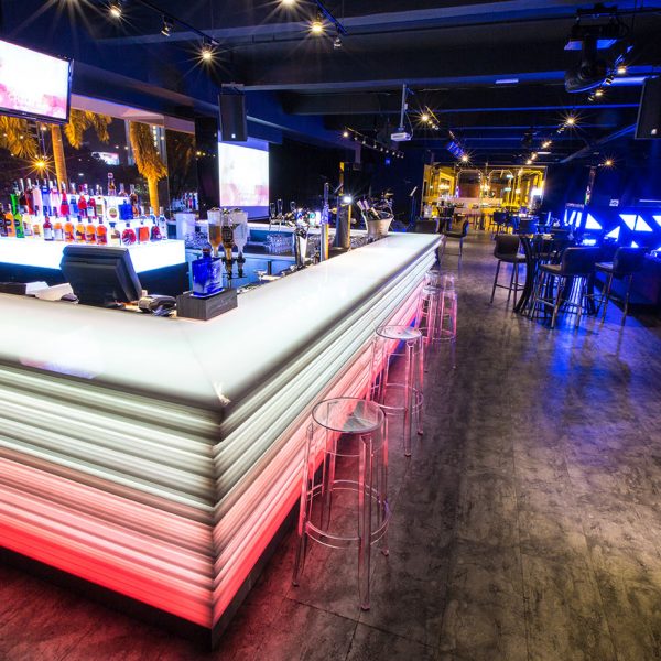 Bar Area, Merchant Live