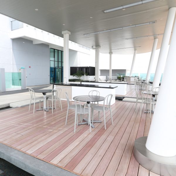 OBSERVATION DECK 4